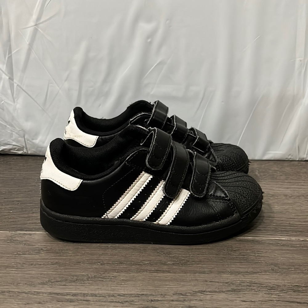 Kids Adidas Shell Toe Sneakers